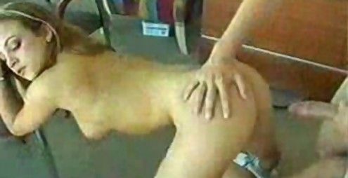 Sexo en vivo con dos colegialas muy viciosas